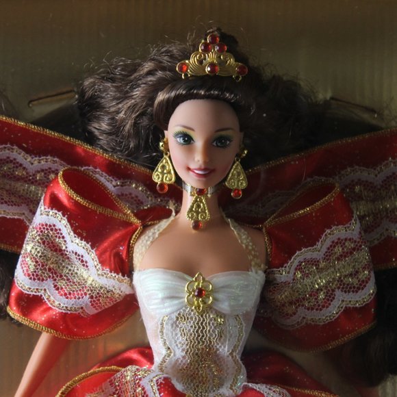 NWB 1997 Happy Holidays Special Edition Barbie - Picture 4 of 8